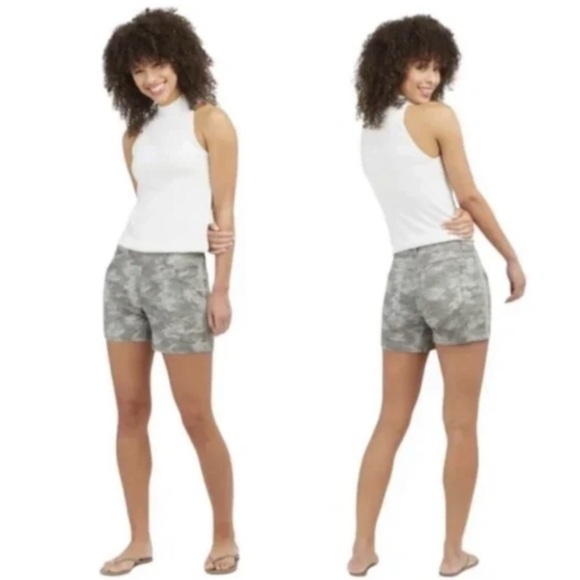 SPANX Pants - SPANX NWT Stretch Twill Short Size XL for Active Comfort